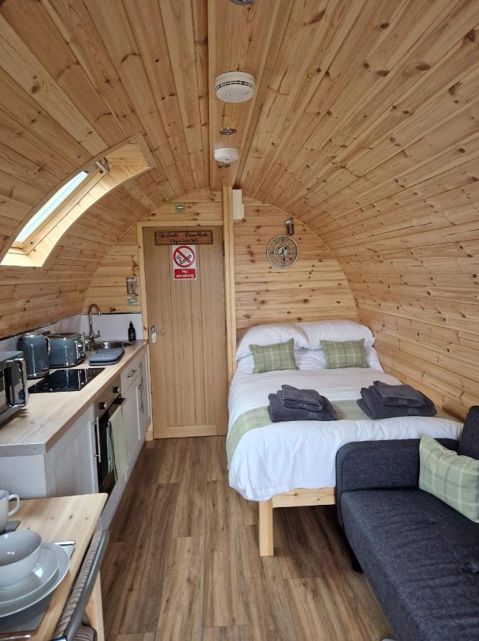 فيلا Loch An Eilean Pod Isle Of South Uist Pollachara المظهر الخارجي الصورة