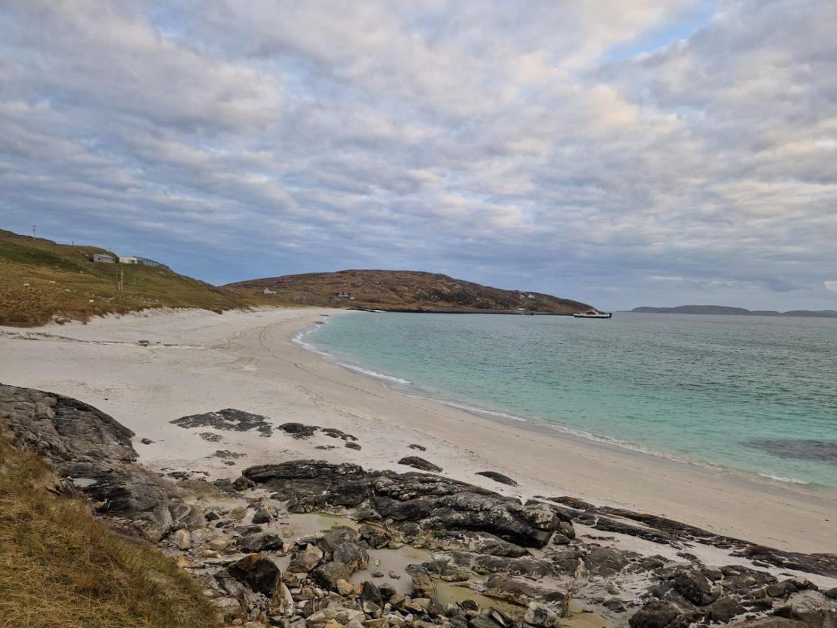 فيلا Loch An Eilean Pod Isle Of South Uist Pollachara المظهر الخارجي الصورة