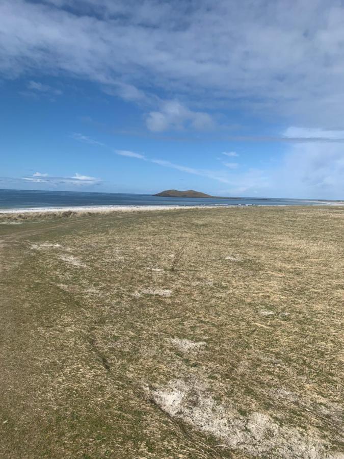 فيلا Loch An Eilean Pod Isle Of South Uist Pollachara المظهر الخارجي الصورة
